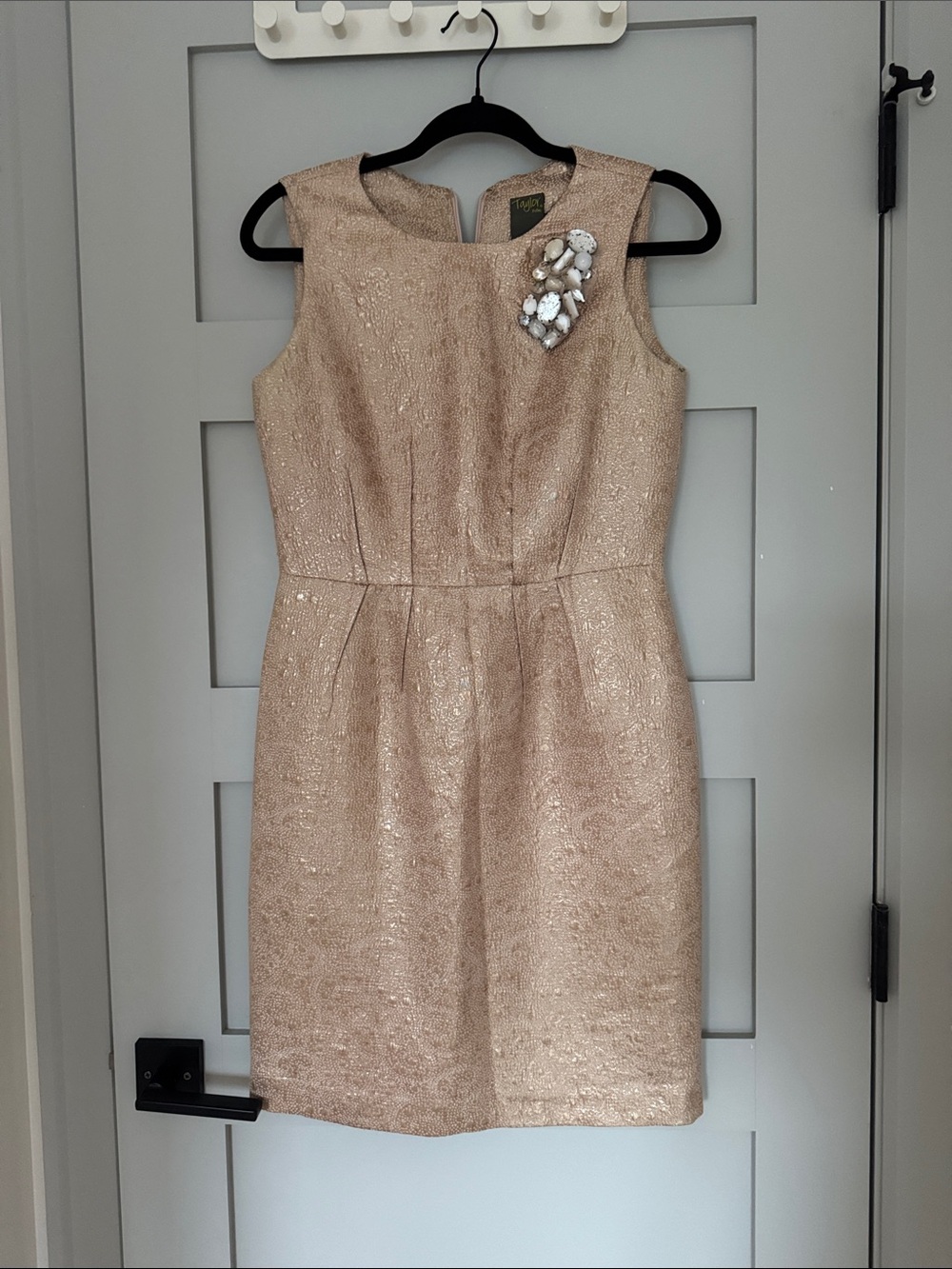 Taylor Metallic Gold Sleeveless Cocktail Dress with Brooch Accent